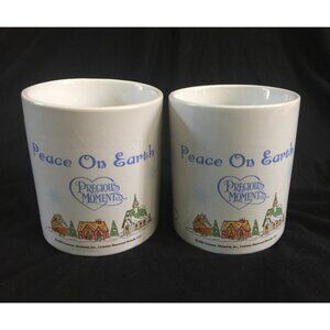 Precious Moments Peace On Earth Holiday Mugs Sherwood Lot of 2 Christmas 2009